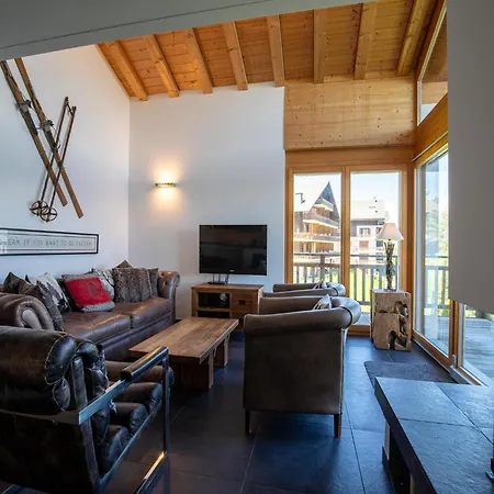 Lavish With Wellness *