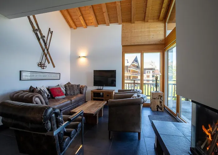 Lavish With Wellness *