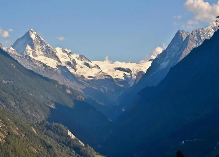 アパート Lavish With Wellness ヴェゾナ